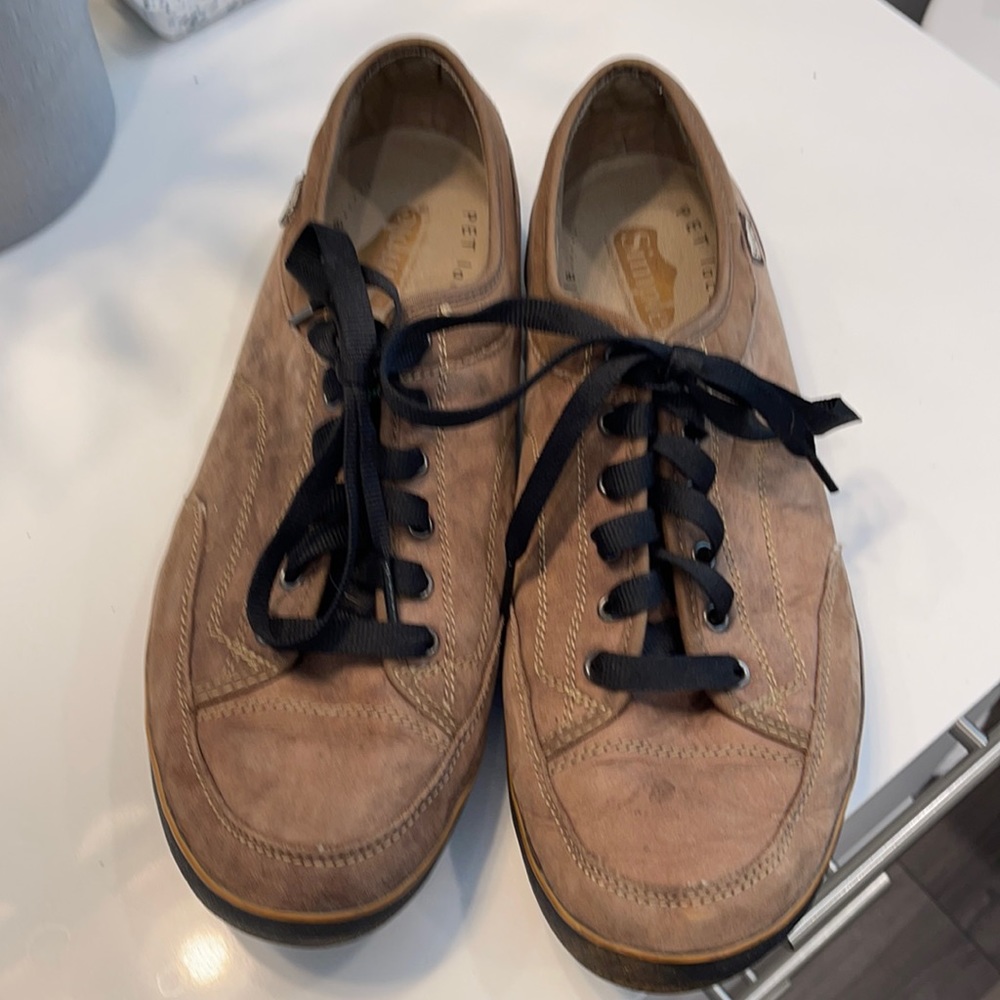 Simples shoe